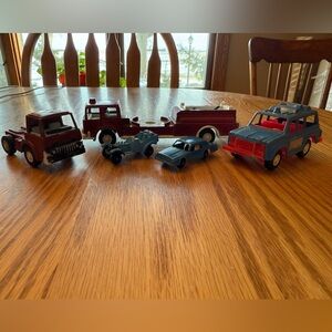 Set of 5 Vintage Tootsietoy Diecast Metal Vehicles